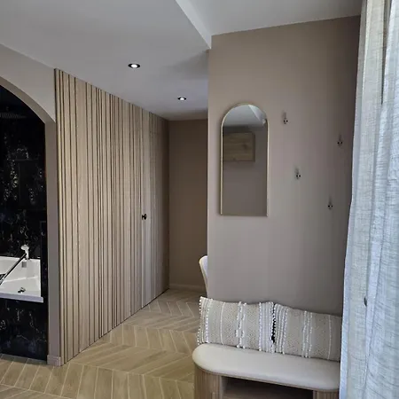 Entre Jacuzzi Et Ocean - Votre Escapade Parfaite Apartment *